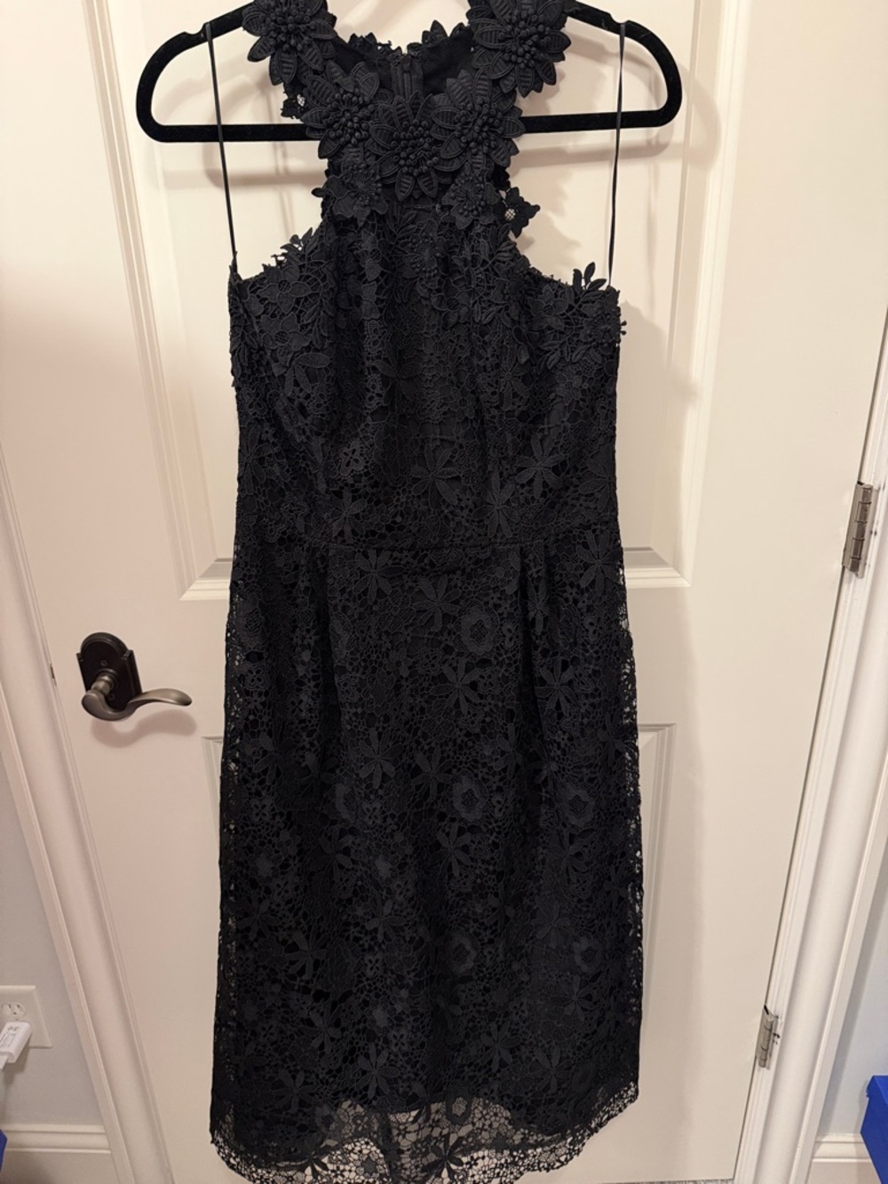 Ladies Black Lace Halter Midi Dress